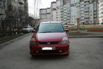 2001 Honda Stream Photos