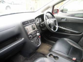 2001 Honda Stream Wallpapers