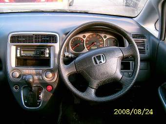 2001 Honda Stream Pictures