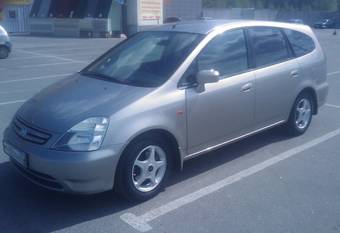 2001 Honda Stream Photos