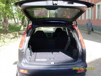 2001 Honda Stream Pics