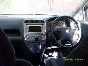 2001 Honda Stream Pictures