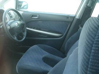 2001 Honda Stream Photos