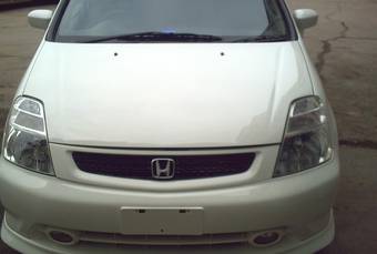 2001 Honda Stream Pictures