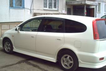 2001 Honda Stream Pictures