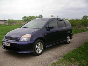 2001 Honda Stream Photos