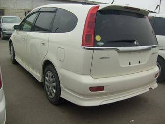 2001 Honda Stream Photos