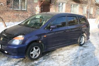 2001 Honda Stream Photos