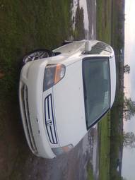 2001 Honda Stream Photos