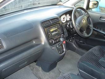 2001 Honda Stream Pictures