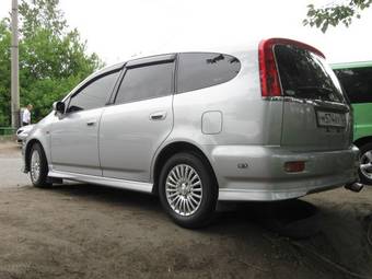 2001 Honda Stream Pictures