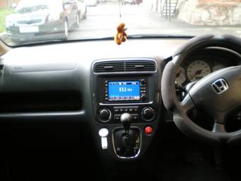 2001 Honda Stream Pictures