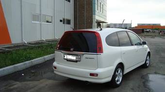 2001 Honda Stream Pictures