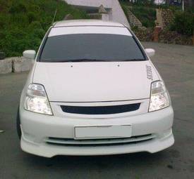 2001 Honda Stream Pictures