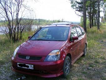 2001 Honda Stream Photos