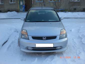 2001 Honda Stream Photos