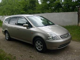 2001 Honda Stream Images