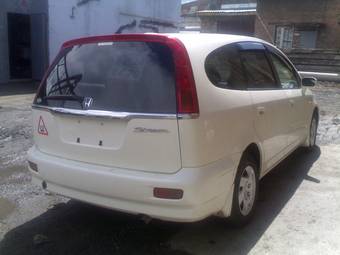 2001 Honda Stream Pics