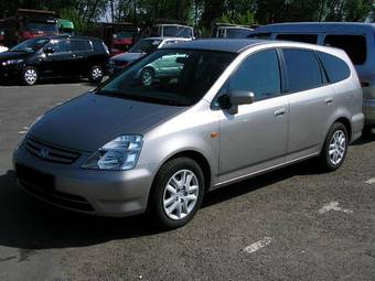 2001 Honda Stream Photos