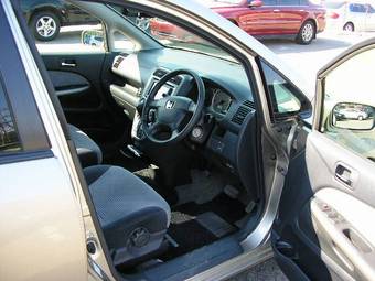 2001 Honda Stream Photos