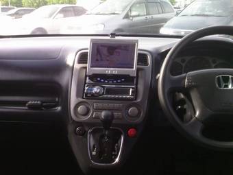 2001 Honda Stream Photos