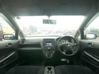 2001 Honda Stream Pictures