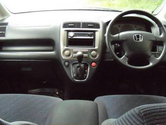 2001 Honda Stream Images