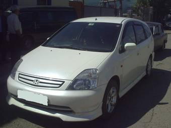 2001 Honda Stream Photos