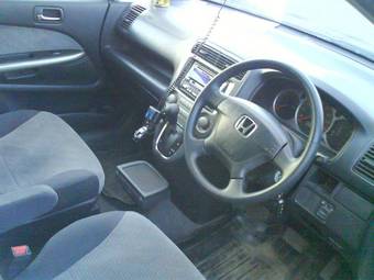 2001 Honda Stream Photos