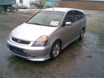 2001 Honda Stream Photos