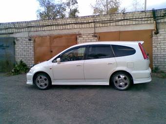 2001 Honda Stream Pictures