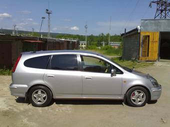 2001 Honda Stream Pictures