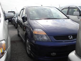 2001 Honda Stream Photos