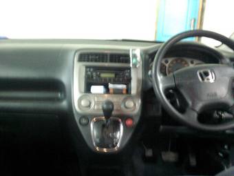 2001 Honda Stream Pictures