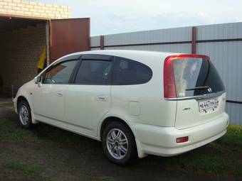 2001 Honda Stream Images