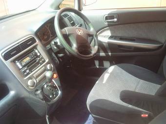 2001 Honda Stream Photos