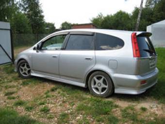 2001 Honda Stream Pics