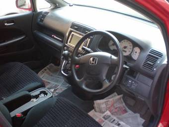 2001 Honda Stream Pics