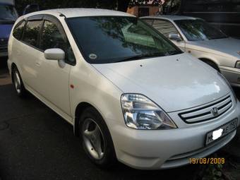 2001 Honda Stream Pics