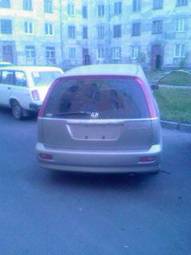 2001 Honda Stream Photos