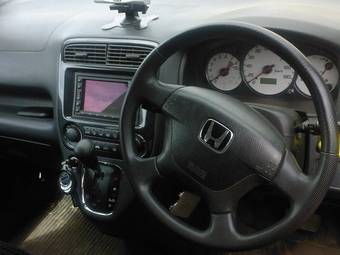 2001 Honda Stream Photos