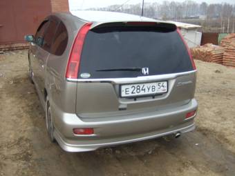 2001 Honda Stream Photos
