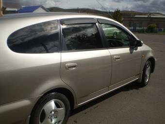 2001 Honda Stream Photos