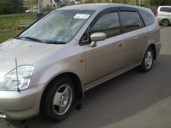 2001 Honda Stream Photos