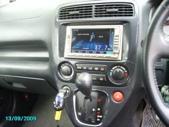 2001 Honda Stream Pictures