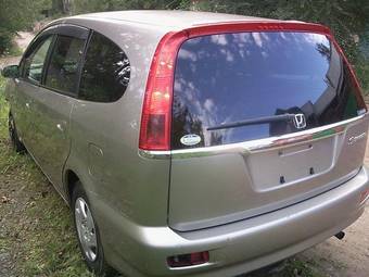 2001 Honda Stream Photos