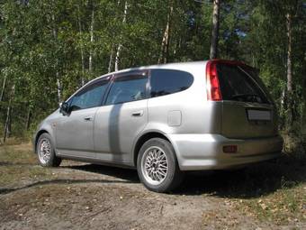 2001 Honda Stream Photos