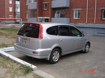 2001 Honda Stream Pictures