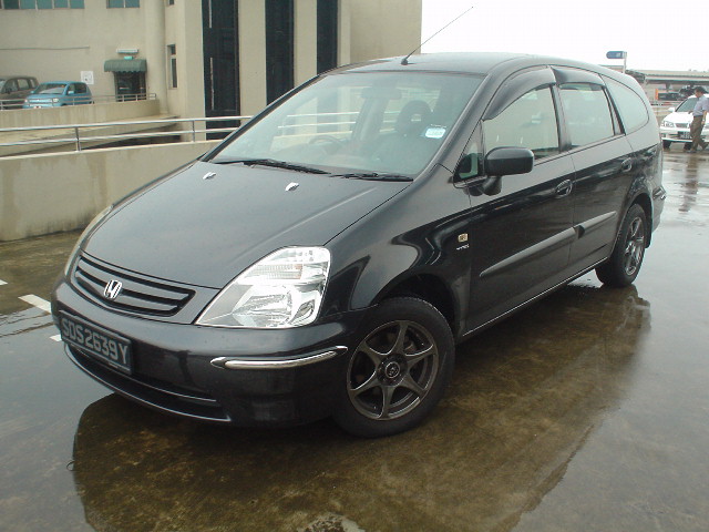 2002 Honda Stream