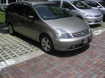 2002 Honda Stream